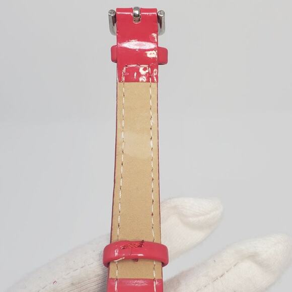 Vintage Disney Minnie Mouse Red Band Silver-toned Watch - Picture 8 of 10